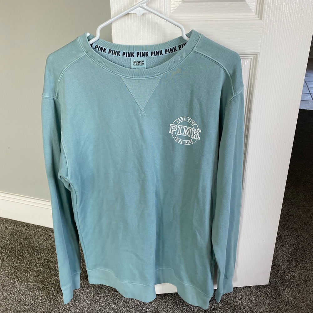 NWT Victoria’s Secret Pink campus crew sz XS